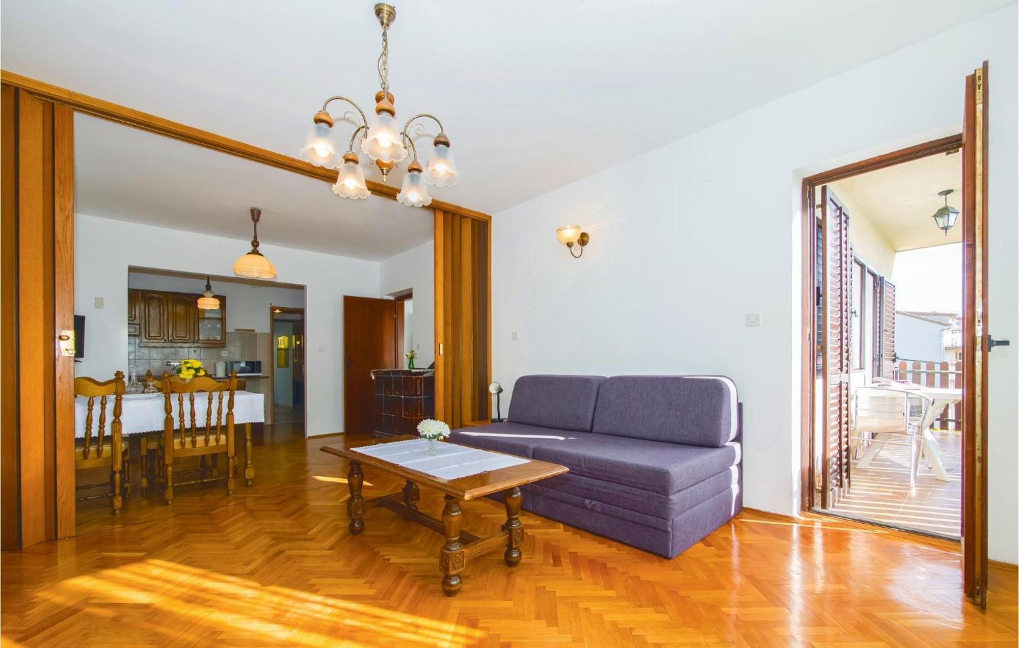 Lovely Apartment In Podstrana With Kitchen Exterior photo